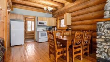 Kitchen with dining table for 6.