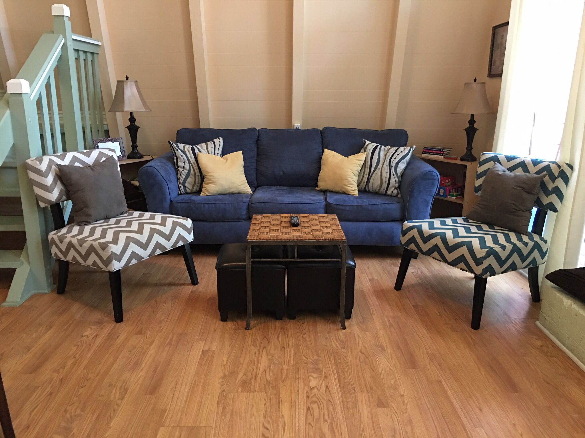 Clean ~ beautiful setting ~ scenic walk or ride your bikes to the beach 