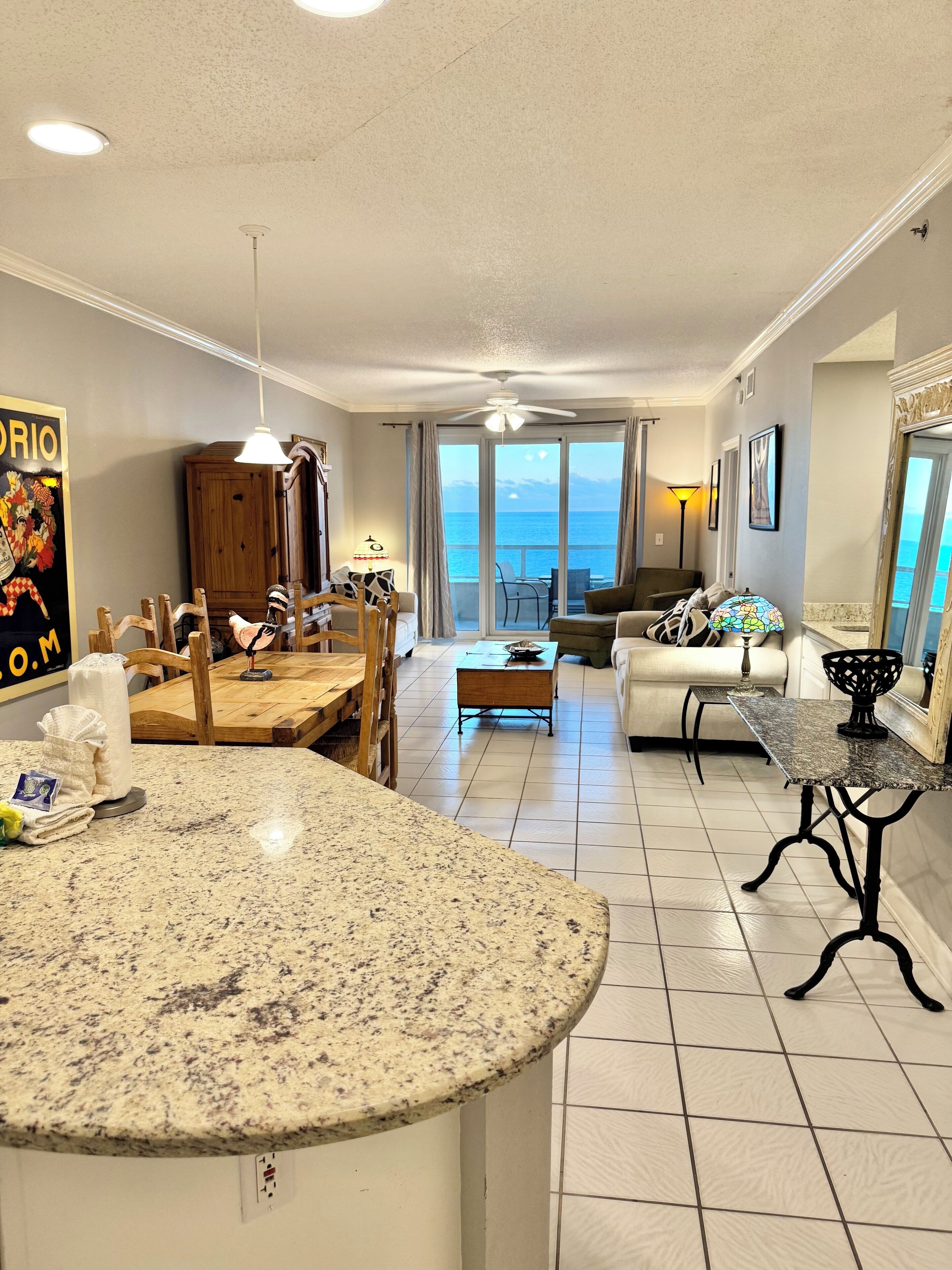 TV de tela plana, aparelho de som