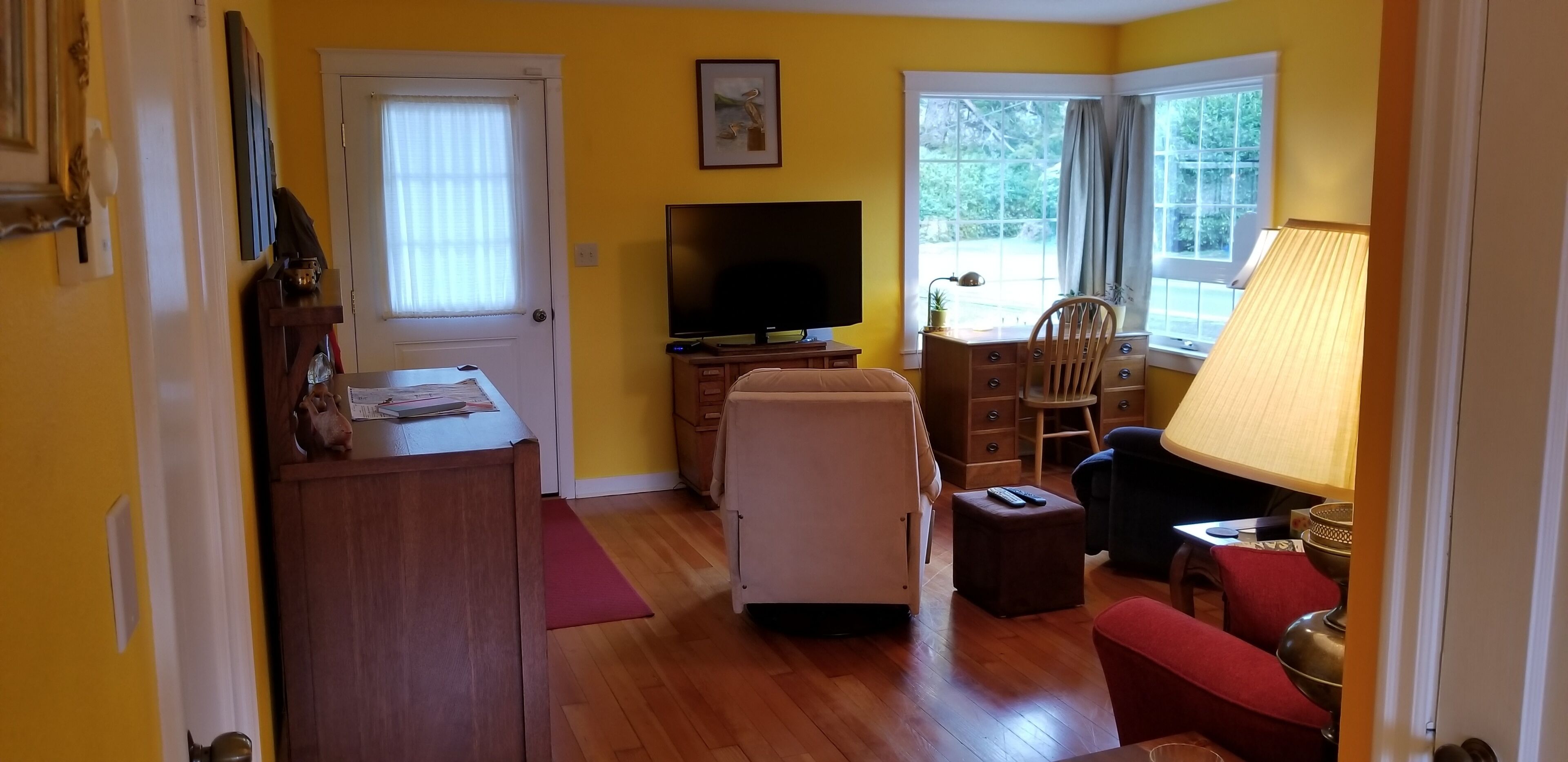 Bay Cove Cottage "A" On the Bay Near Charleston