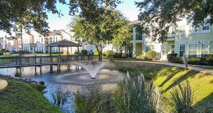 Biloxi/gulfport condo, gated community/newly decorated/pet friendly