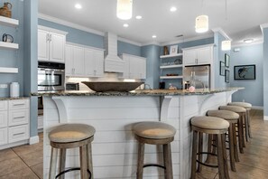 Fridge, microwave, oven, stovetop - ☀️ The Beach House | Designer 7BR w/ Huge Pool, Bunk Room + In-Law Suite (Pensacola Beach)