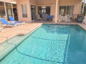 Beheizter Pool