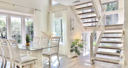 SEA PINES :: Coastal Chic at Inland Harbour - luxury 2 br/2ba villa awaits!!