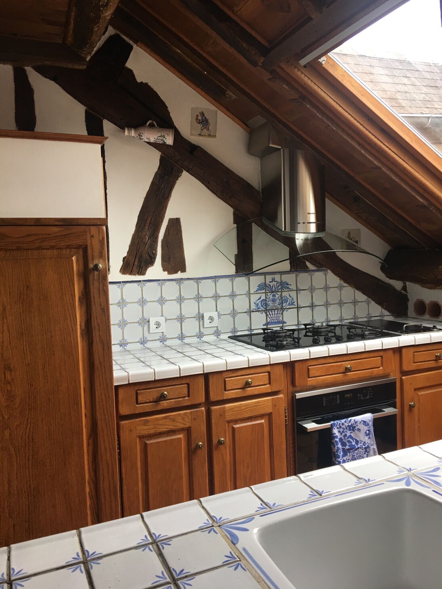 Luxury Affordable Vacation Home in Paris, Marais