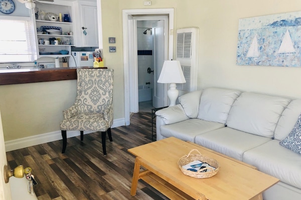 Newest photo with the new hardwood floors!!