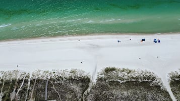 Playa en los alrededores
