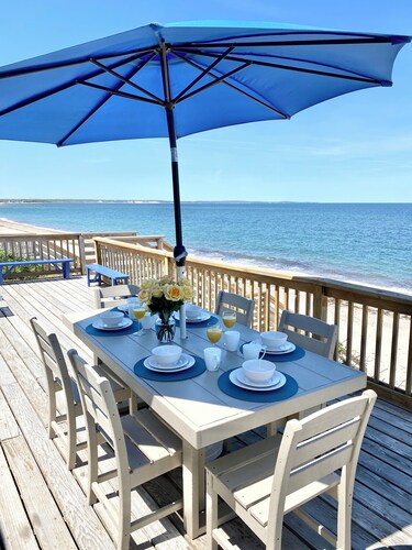 BEACHFRONT with Amazing Water Views