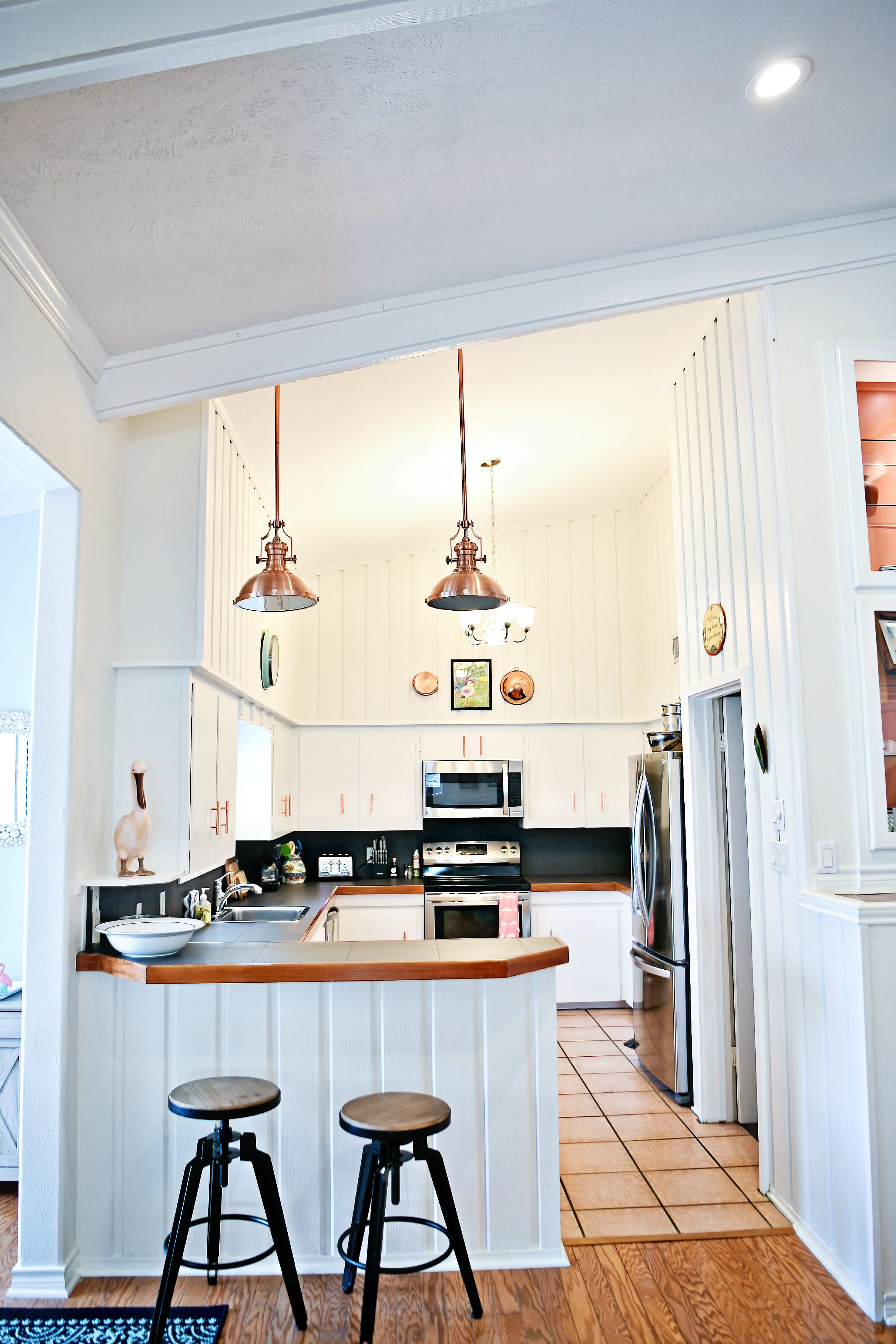 “Sheppards by the Sea” beautiful waterfront home with pool and view