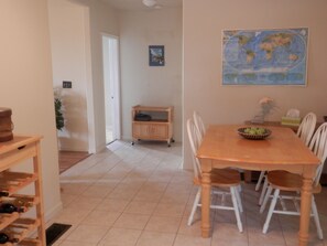 Dining - Beachfront Spanish Style Landmark 3 Bedroom 2 bath House (Flagler Beach)