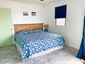 5 bedrooms, iron/ironing board, free WiFi