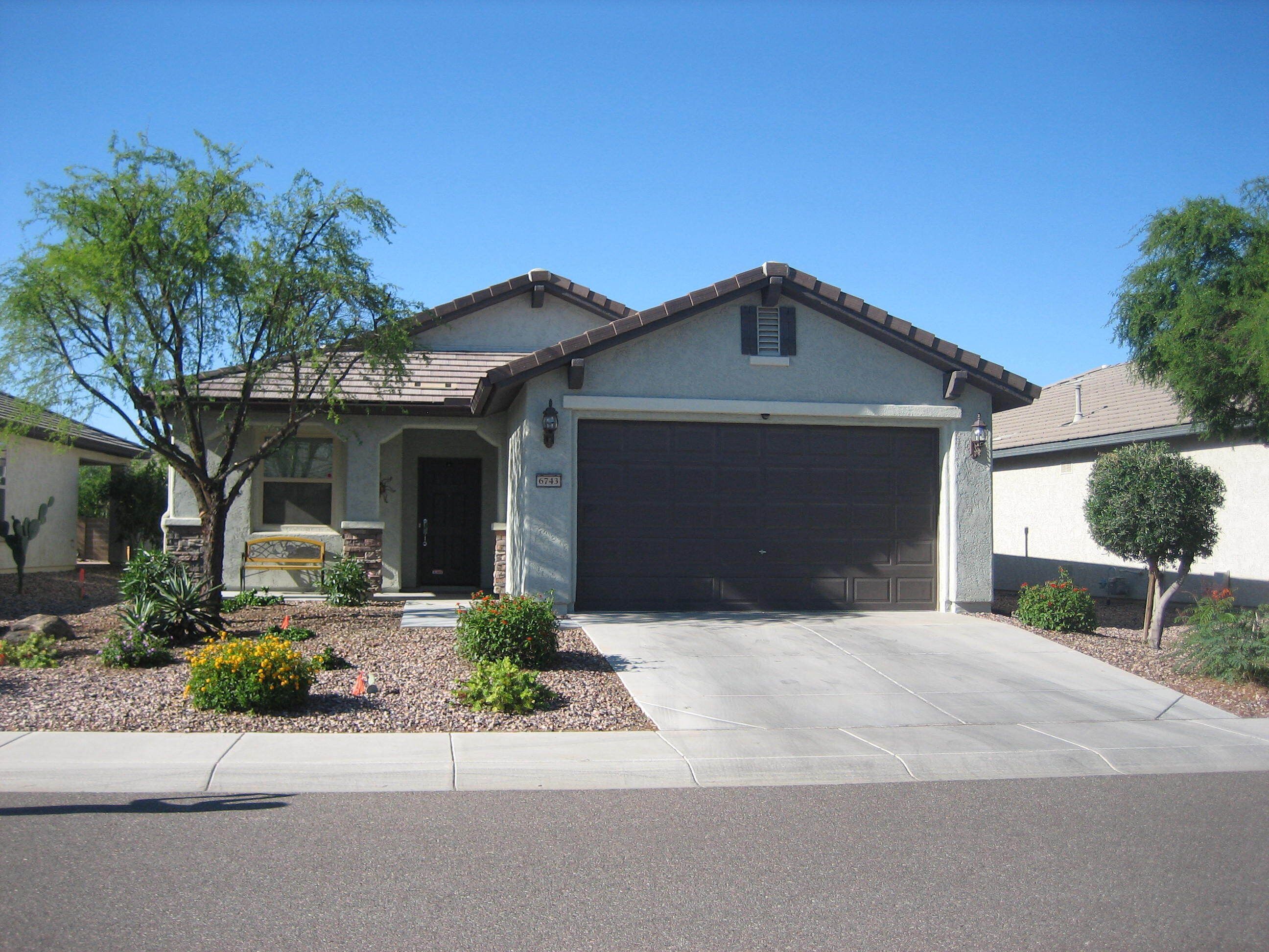 BEAUTIFUL & COZY HOME IN MERRILL RANCH/SUN CITY RESORT-  ADULT 55+ SIDE