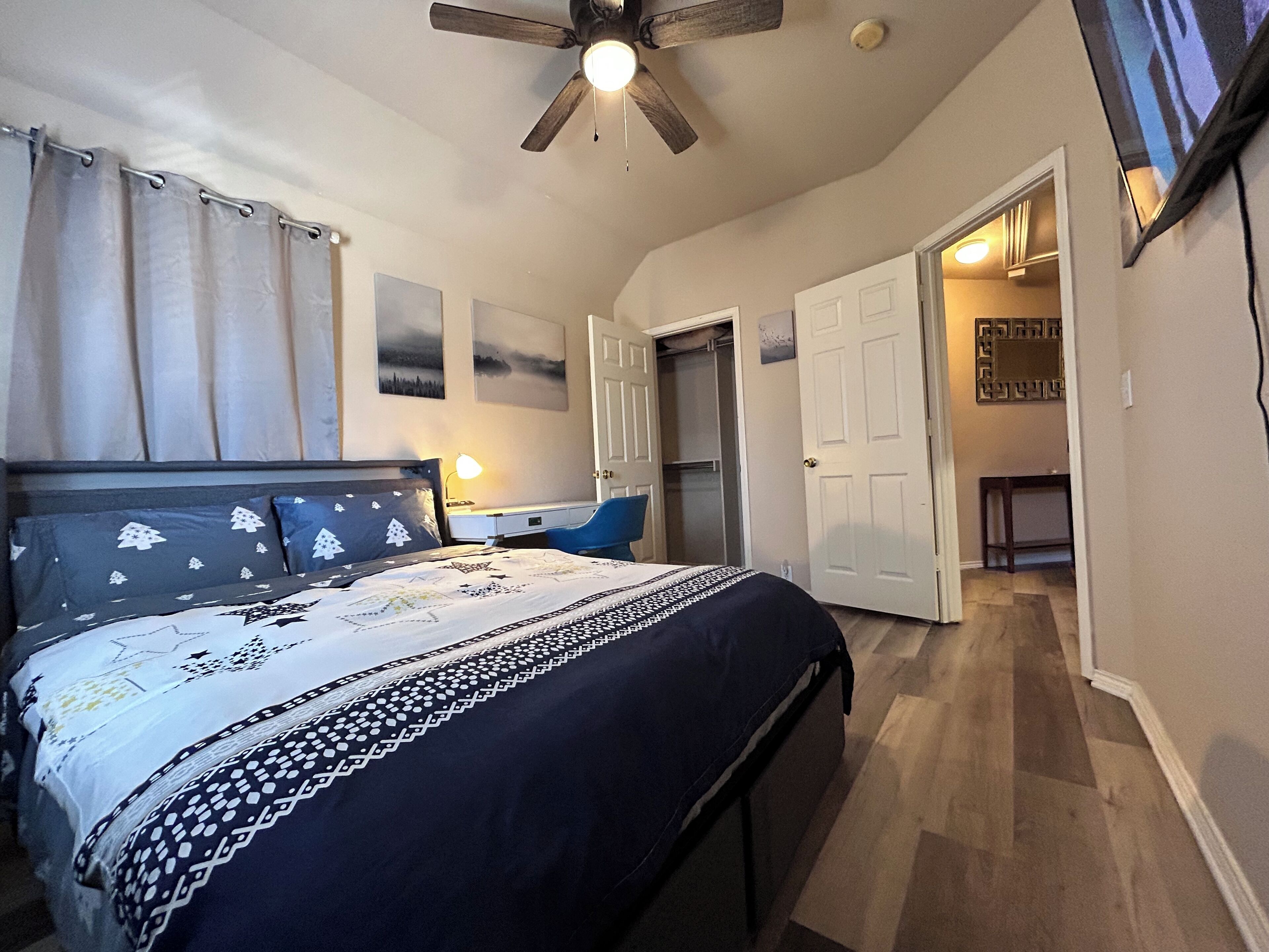 4 chambres, fer et planche à repasser, Wi-Fi, draps fournis