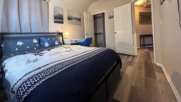 4 chambres, fer et planche à repasser, Wi-Fi, draps fournis