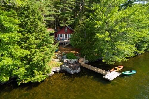 Traditional Lakefront Cabin Located On Beautiful George's Pond