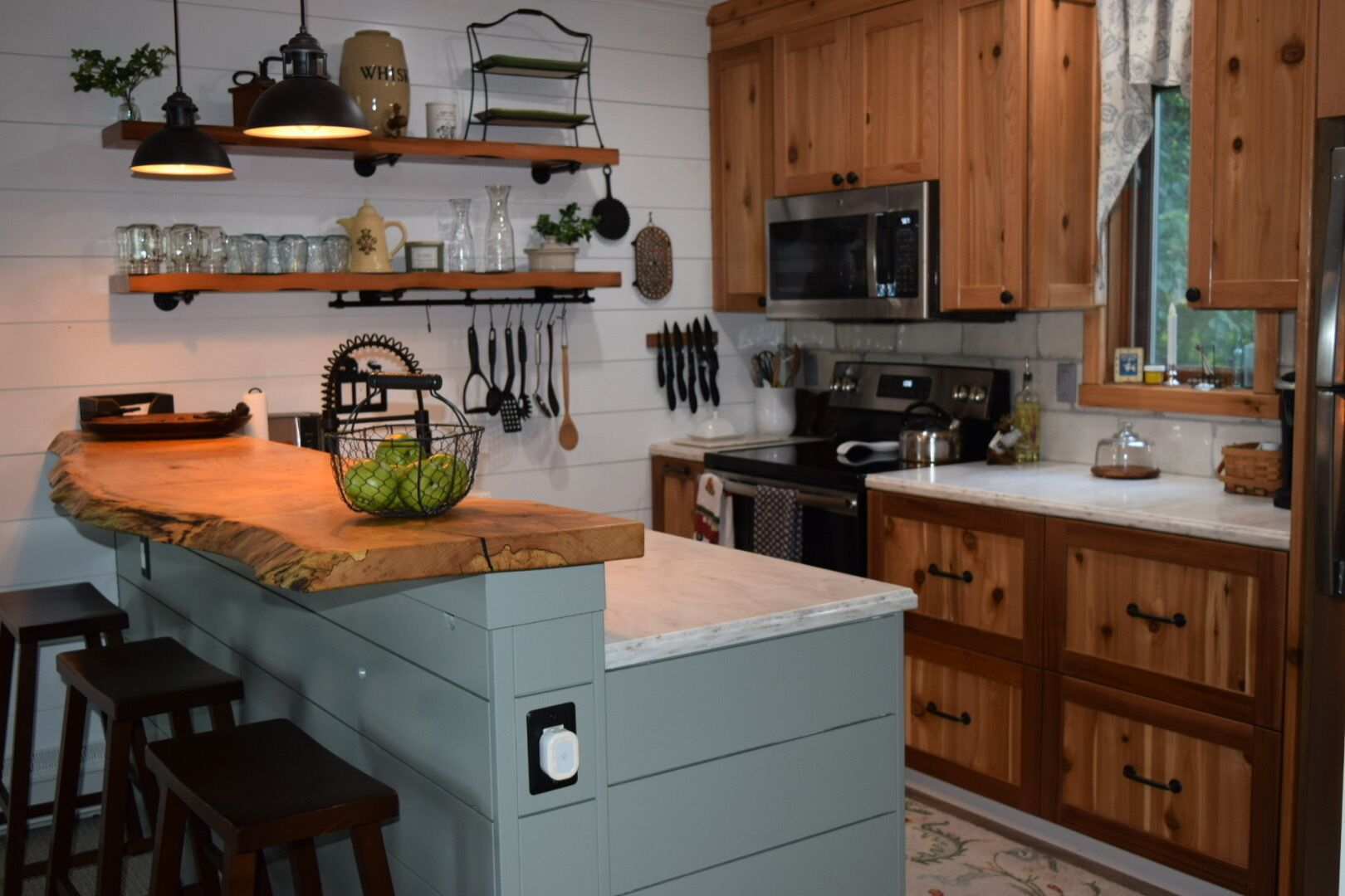 Located At Bromley Mountain 