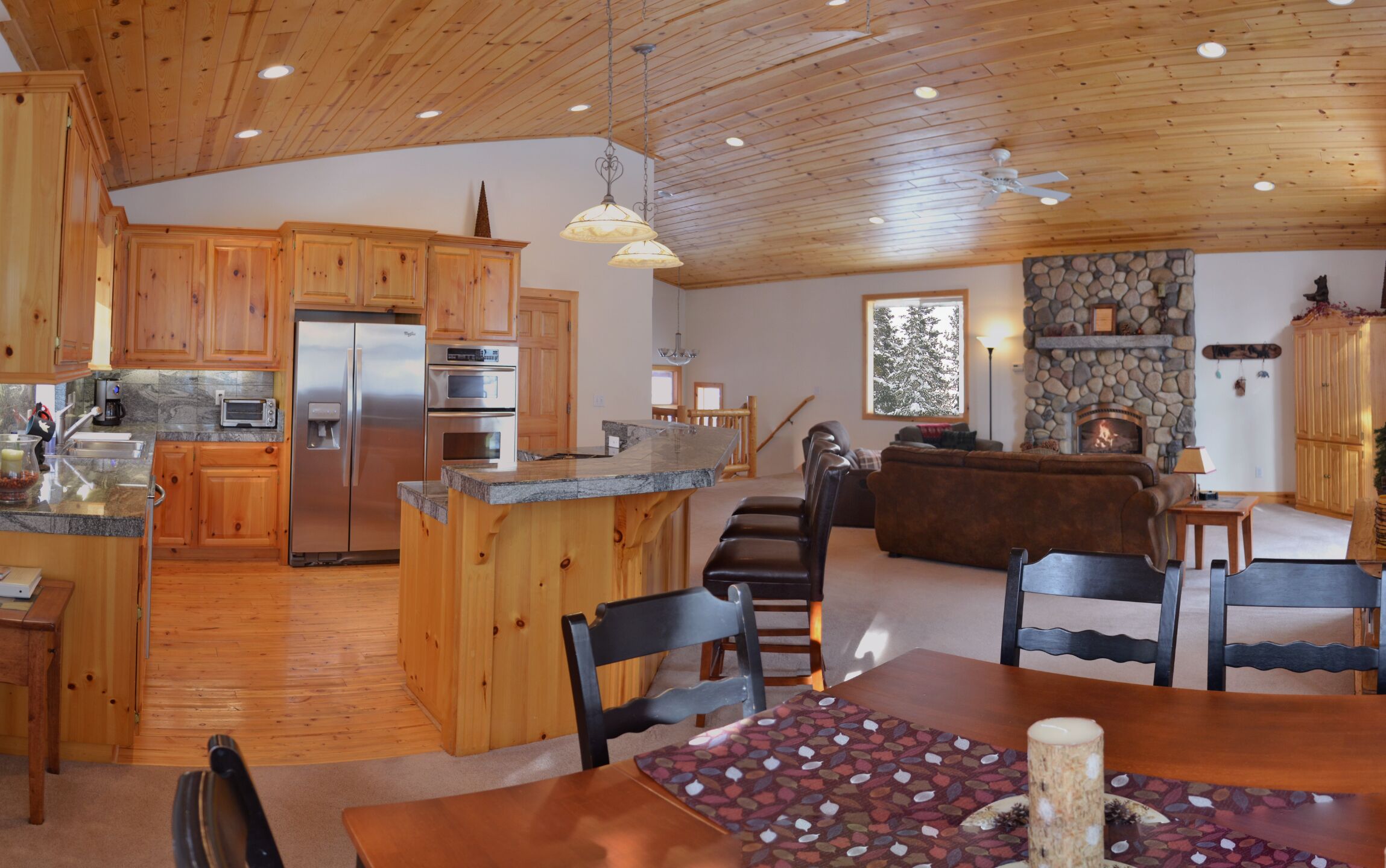 Affordable Luxury-Fastest Wifi Available-Summer Fun in the Sun