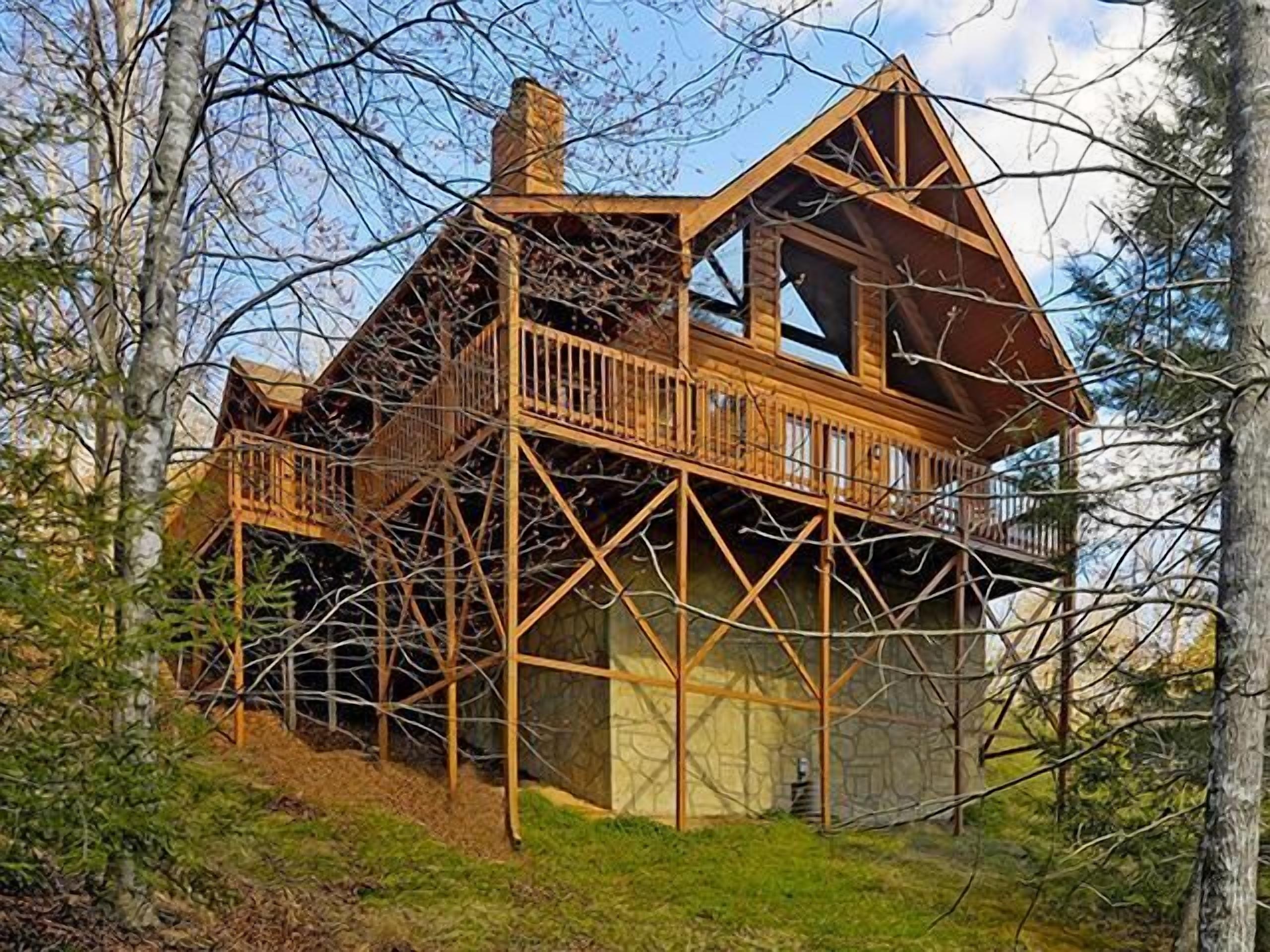 Fire Lit Nights - Pet Friendly!| Rustic Resort Cabin| Brand New Hot Tub!