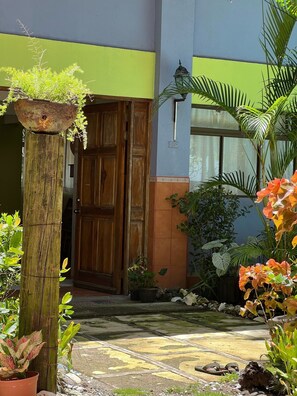 Exterior detail - BEACHFRONT HAVEN OFFERS JOYFUL ONE OF A KIND HOLIDAY JUST STEPS FROM THE OCEAN (Esterillos Oeste)