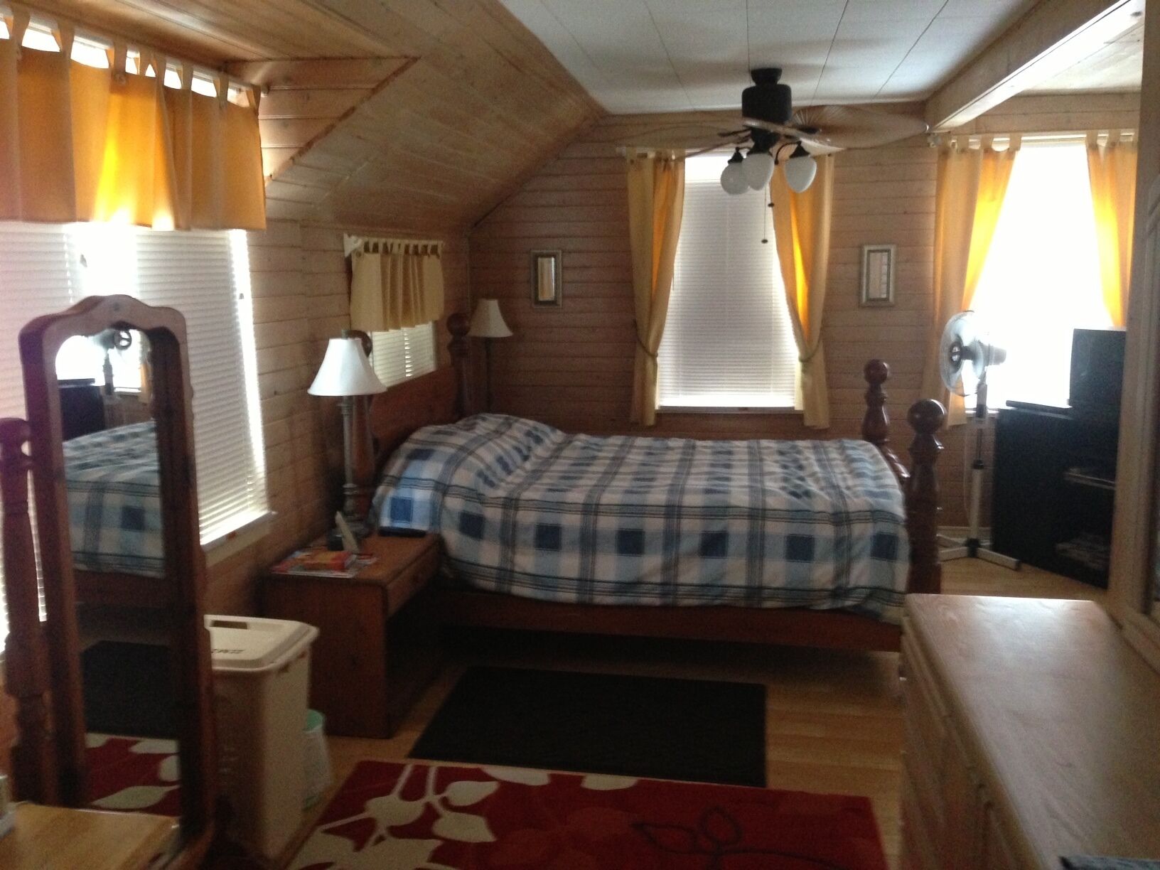 4 bedroom cottage on Manitoulin Island, Ontario! 