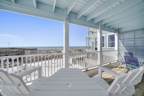 Property grounds - B Free-Gulf front private home sleeps 10 (Navarre)