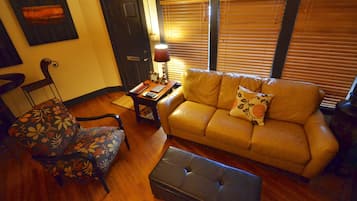 Smart TV, DVD player, video library