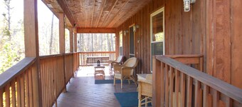Woodland secluded cabin on 7 acres, with private dock and kayaks