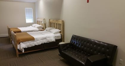 From 20 to 80 people, enjoy this private mountain Retreat!