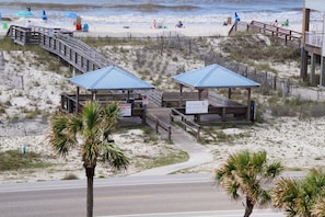 Beach - Oh what a view - 711A !!!! (Gulf Shores)