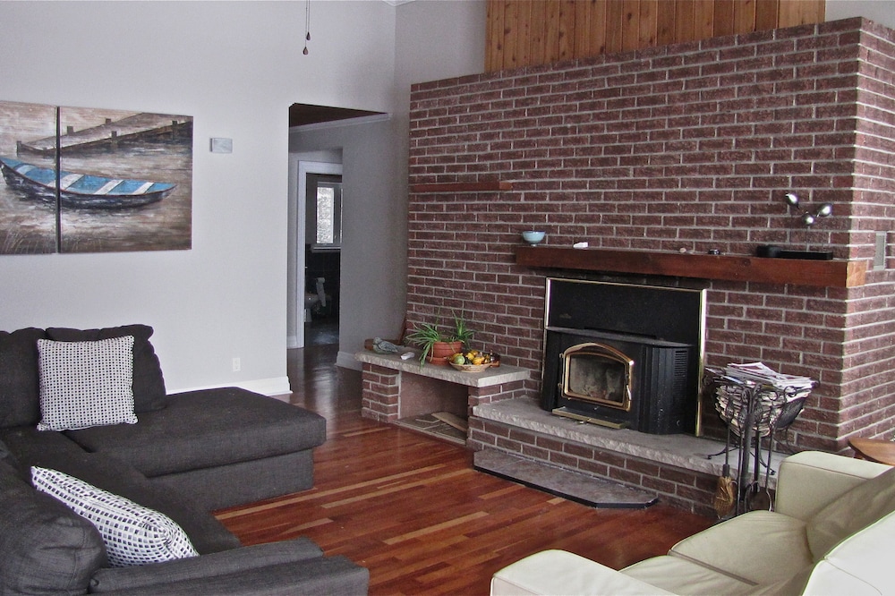 Cottage with all the comforts of home