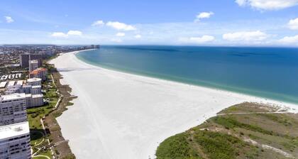 Family Friendly Tigertail Beach Home Salt water Pool & Spa