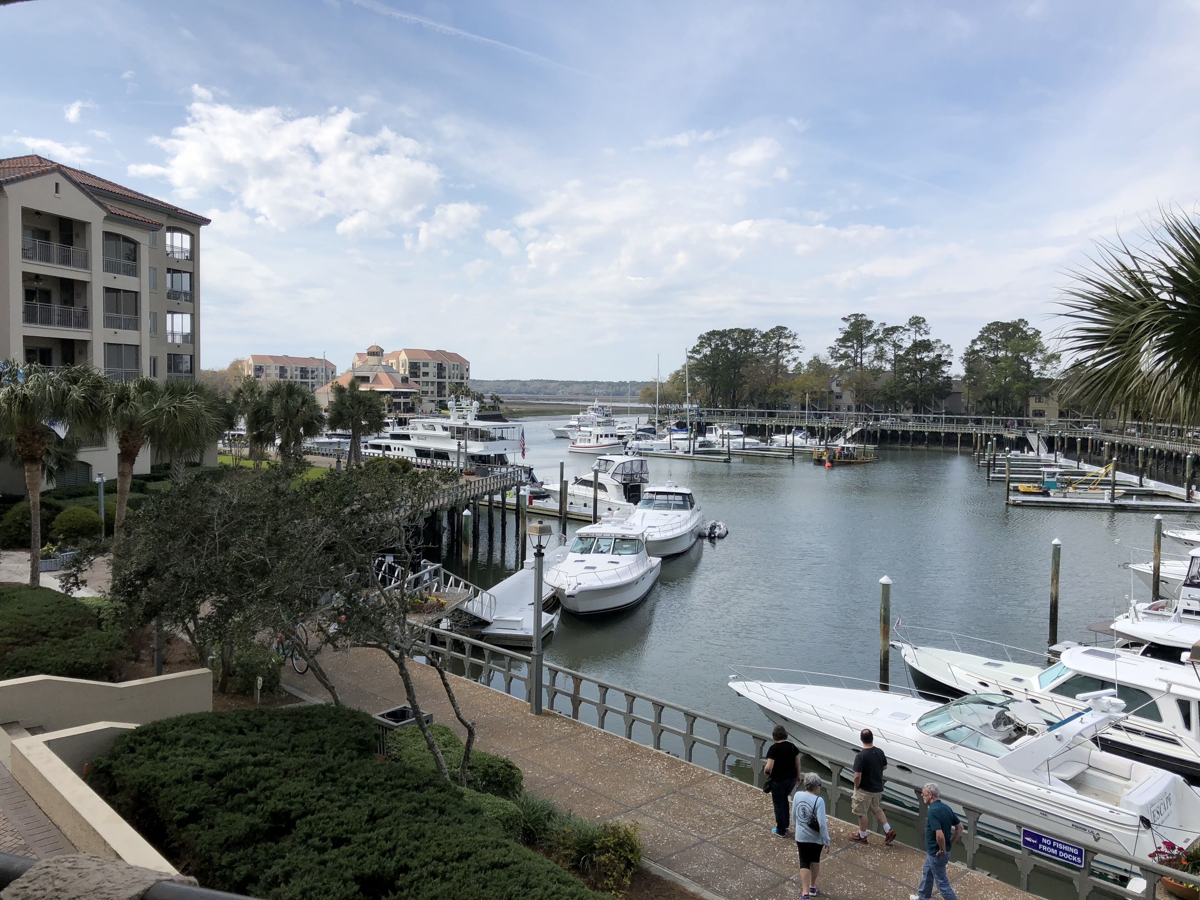 Luxury Three Bedroom Three Bath  Villa overlooking Shelter Cove Marina 
