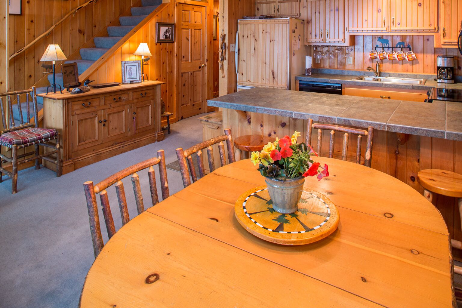 Spectacular Views -- A Mere 80' From Beautiful Lake Superior Shoreline