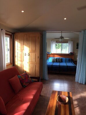 1 chambre, coffres-forts dans les chambres, Wi-Fi gratuit, draps fournis