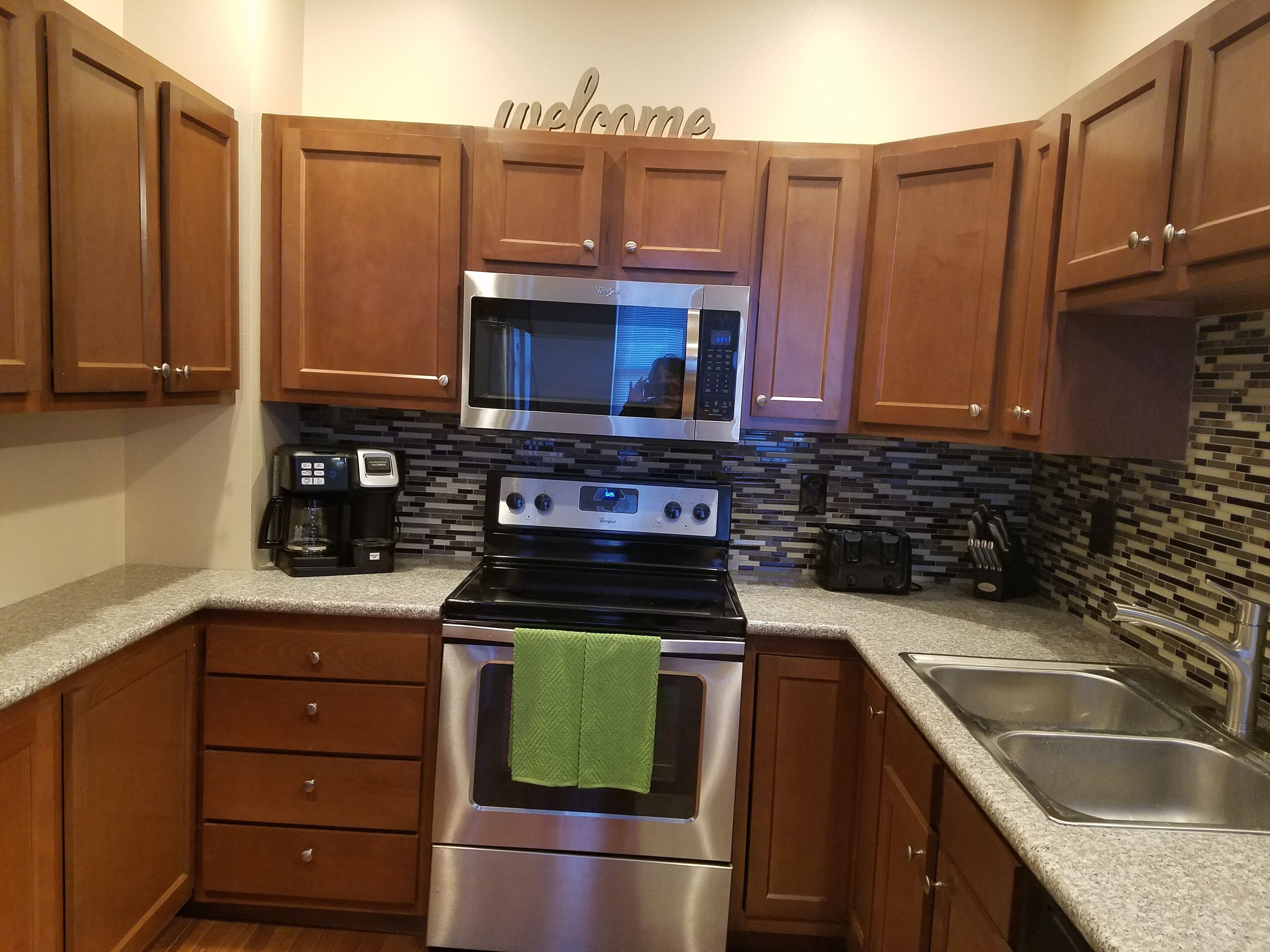 Amazing Allegheny West Condo! Walk to Acrisure Stadium, PNC Park, Casino