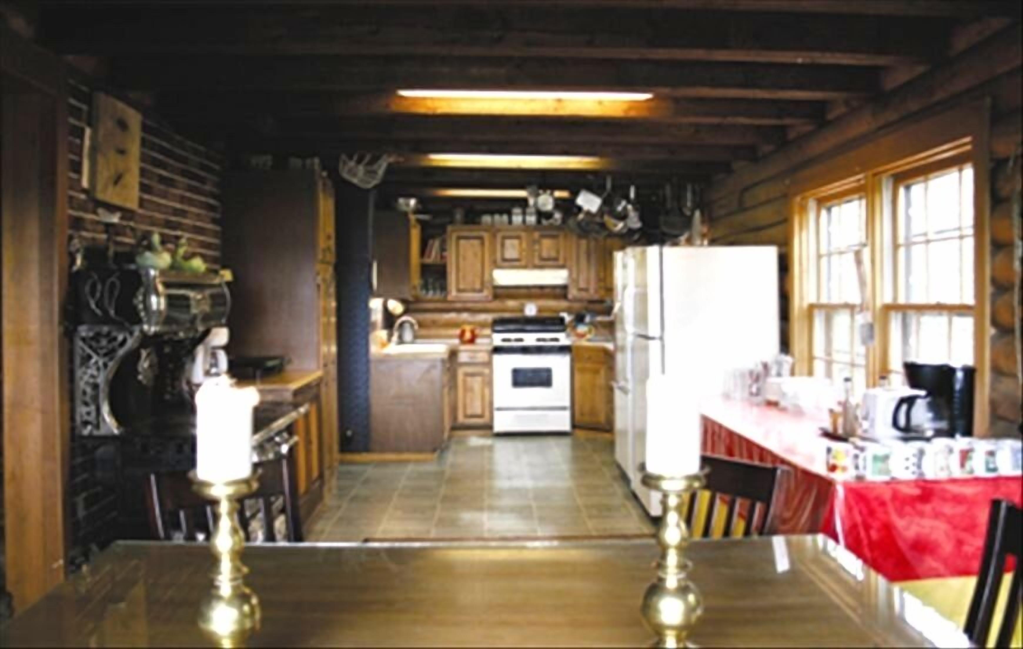 Large Country Lodge with Beautiful Views