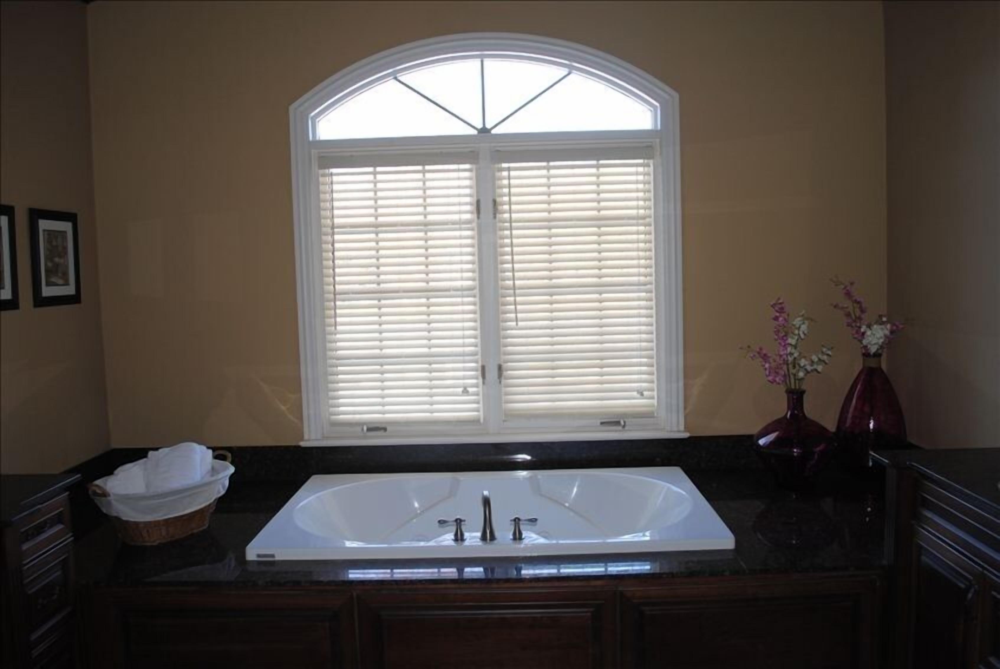 Luxurious Galena Territory 5 Bedroom home, Hot Tub, Wi-Fi