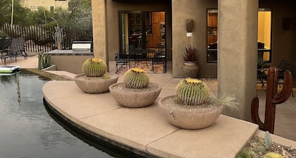 Golfers Paradise - Access to ICON Private Gallery and Dove Mountain Golf Club!