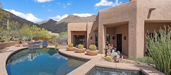 Golfers Paradise - Access to ICON Private Gallery and Dove Mountain Golf Club!