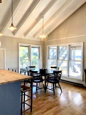 Dining - 🔷 Water Front 🔷 Pet Friendly 🔷 Prime Hook Beach 🔷 (Milford)