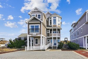 Exterior - 5460- Virginia Dare, Luxury oceanfront rental in Nags Head | Sleeps 16! (Nags Head)