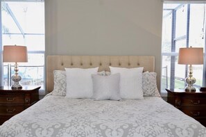 6 habitaciones, tabla de planchar con plancha y cuna de viaje 