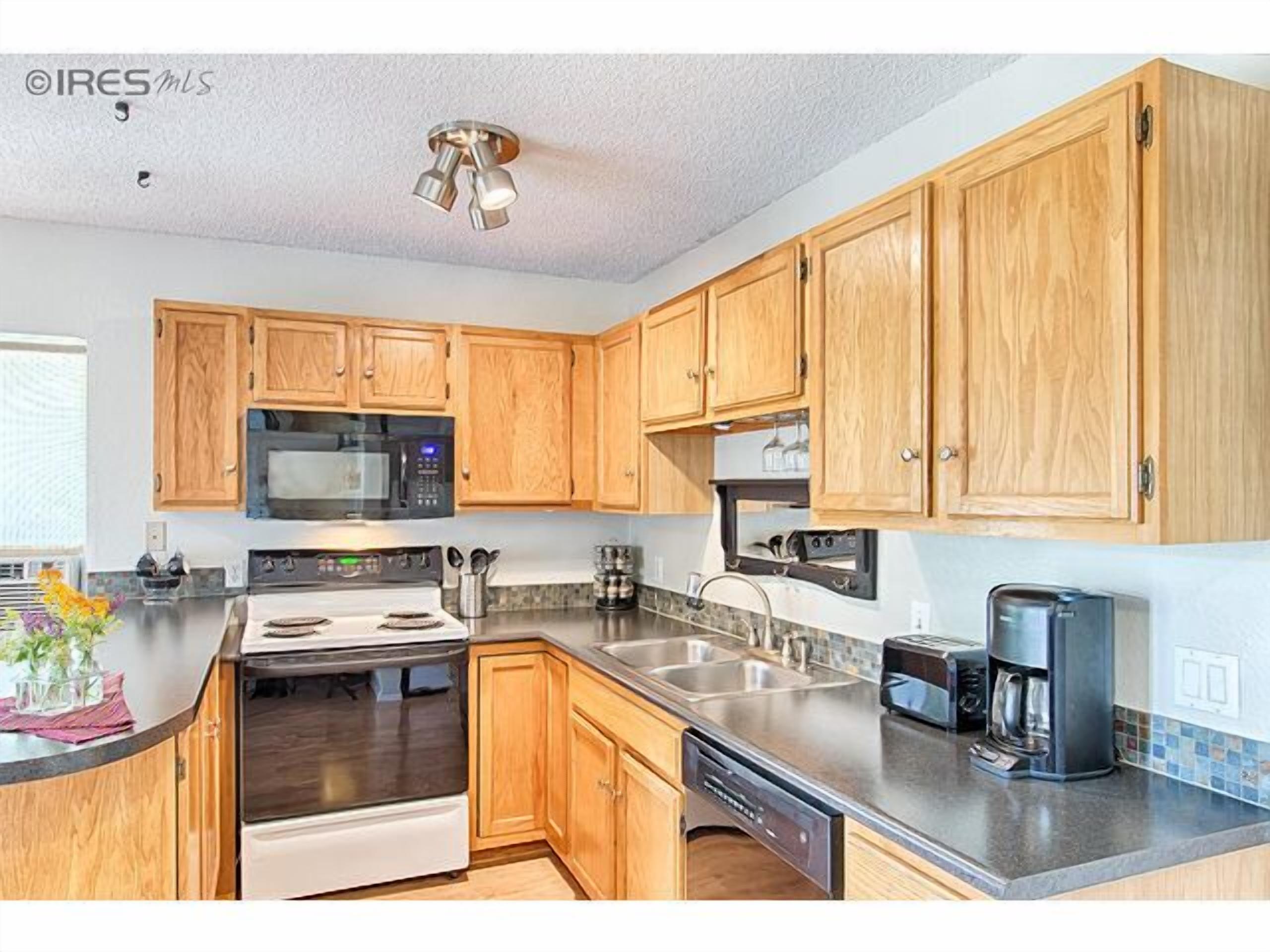 Charming Downtown Boulder Condo - Only 2 Blocks From Pearl Street