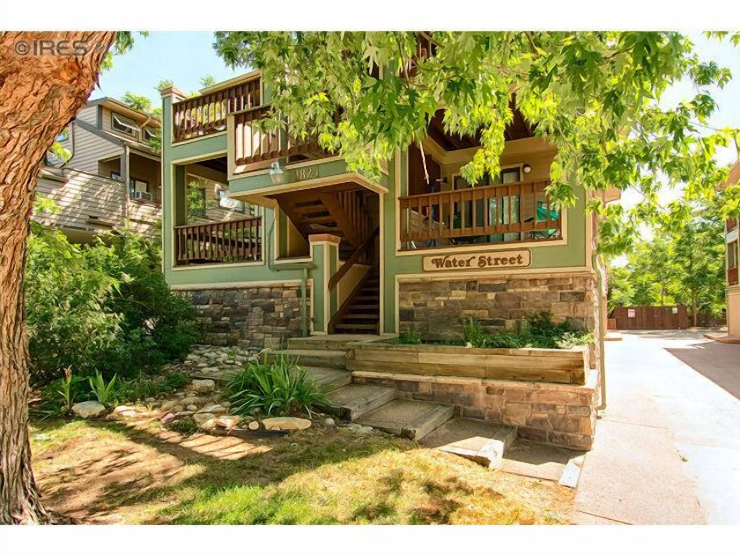 Charming Downtown Boulder Condo - Only 2 Blocks From Pearl Street