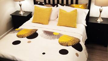 1 bedroom, iron/ironing board, free WiFi, bed sheets