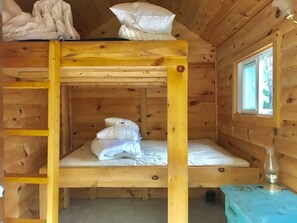 3 habitaciones, internet y ropa de cama 