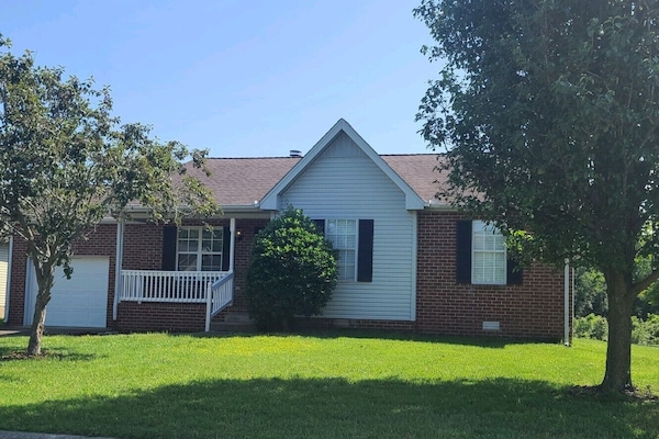 Ranch with 3 steps onto the porch.