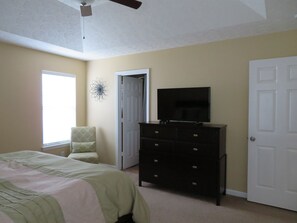 3 habitaciones, tabla de planchar con plancha y wifi gratis 