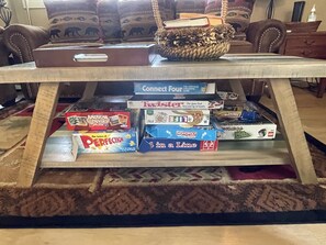 Spielezimmer