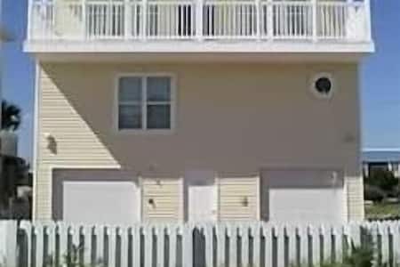 Pensacola Beach Private vacation home